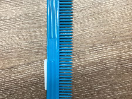 Plastic Grooming Comb LT BLUE For Cheap